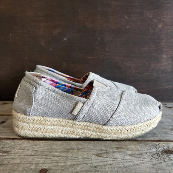 BOBS from Skechers | Shoes | Skechers Bobs Highlights 2 Fairy Duster  Espadrille Platform Wedge Womens 6 | Poshmark